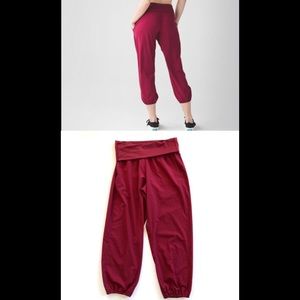Lululemon Om Pants in Cranberry